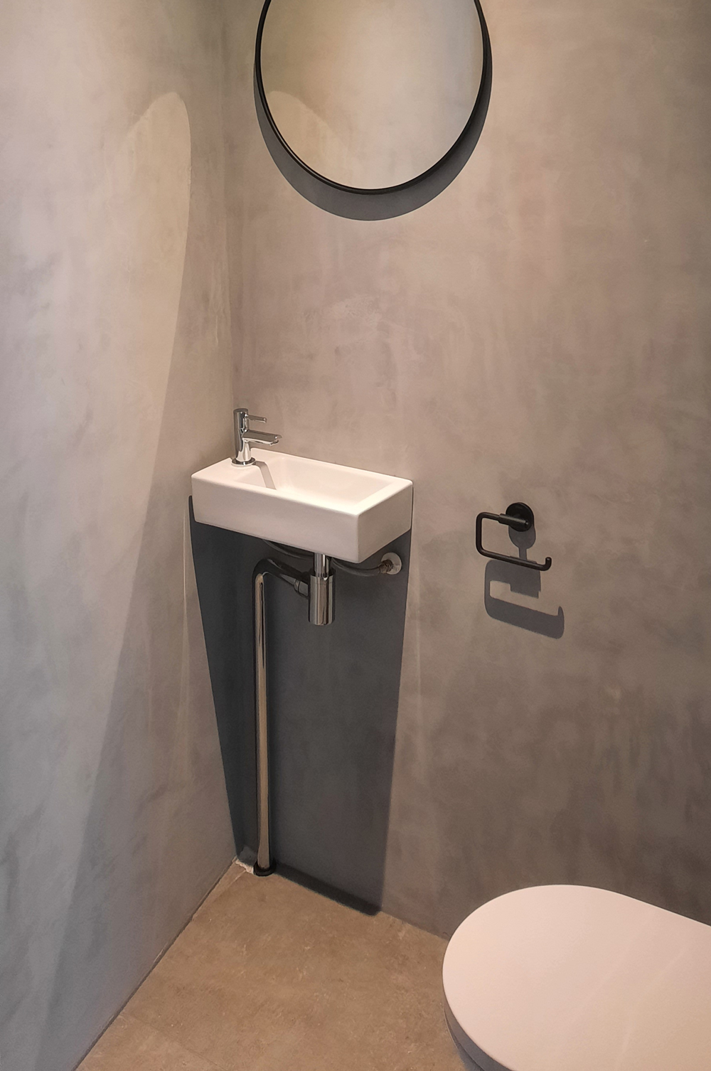 Renovatie toilet Hoeven