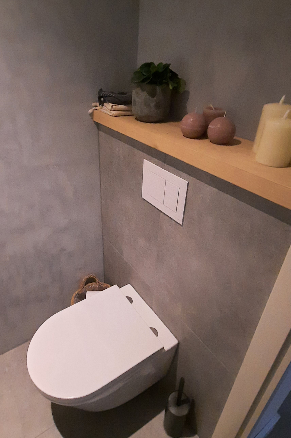 Renovatie toilet Hoeven